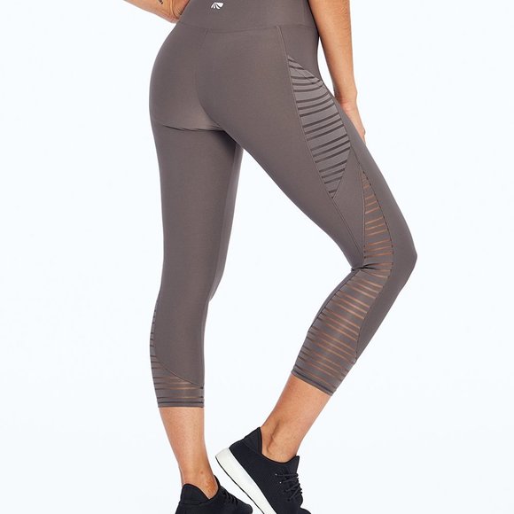 Marika Women's 22" Pocket Legging w/ Mesh 2X - Picture 5 of 7